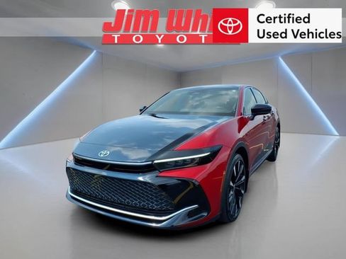 Certified 2024 Toyota Crown Platinum AWD/4WD image 1
