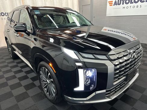 Used 2024 Hyundai Palisade Calligraphy AWD/4WD image 2