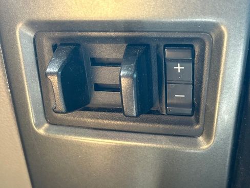 Used 2021 Ford F250 XLT w/ FX4 Off-Road Package AWD/4WD image 26