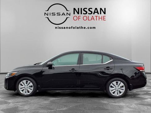 Certified 2024 Nissan Sentra S FWD image 20