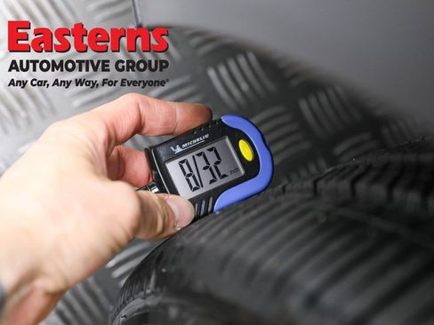 Used 2020 Tesla Model Y Long Range image 24