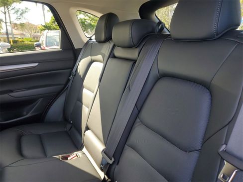 Used 2025 MAZDA CX-5 AWD 2.5 S w/ Select Package image 13