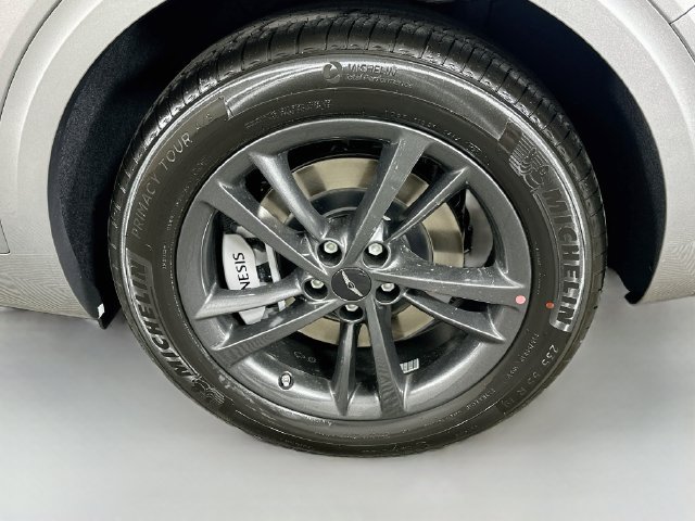 New 2027 Genesis GV70 2.5T Advanced AWD/4WD image 22