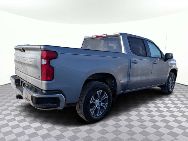 Used 2025 Chevrolet Silverado 1500 LT RWD image 3
