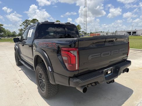 Certified 2025 Ford F150 Raptor AWD/4WD image 15