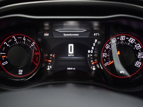 Used 2021 Dodge Challenger R/T w/ Blacktop Package image 24