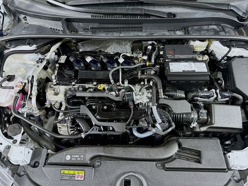 Used 2024 Toyota Corolla LE image 32