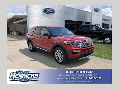 Used 2023 Ford Explorer Limited AWD/4WD image 1