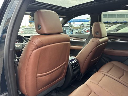 Used 2024 Cadillac XT5 Premium Luxury w/ Technology Package image 29