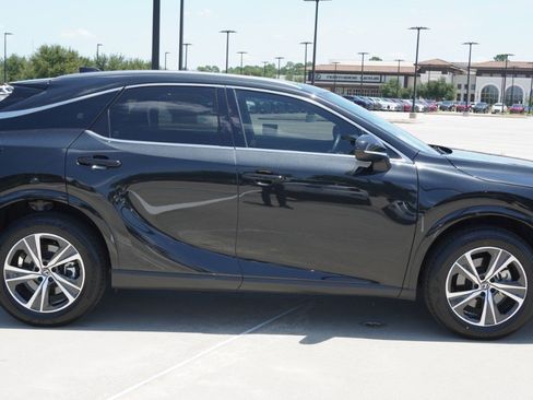 Certified 2024 Lexus RX 350 Premium w/ Accessory Package (Z1) FWD image 4