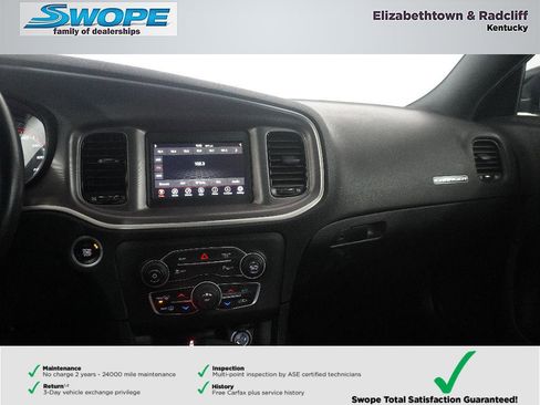 Used 2022 Dodge Charger SXT w/ Blacktop Package image 19
