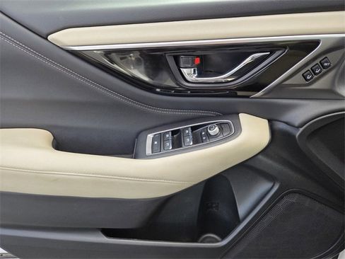Used 2023 Subaru Outback Limited image 16