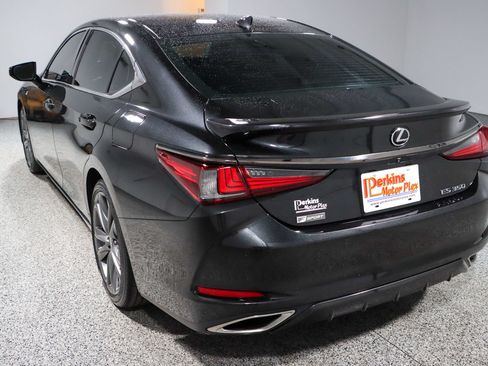 Used 2021 Lexus ES 350 F Sport w/ Accessory Package 2 FWD image 9