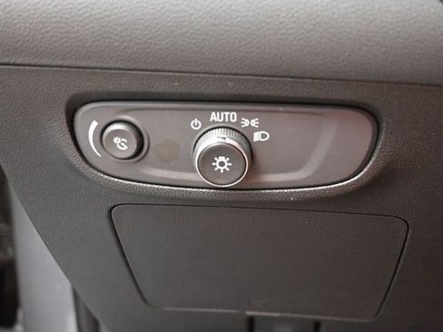 Used 2025 Buick Encore GX Preferred AWD/4WD image 28