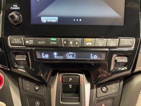 Used 2022 Honda Odyssey EX-L image 23