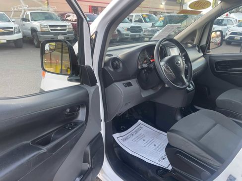 Used 2019 Nissan NV200 S w/ Cruise Control Package image 16
