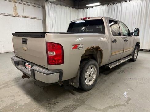 Used 2009 Chevrolet Silverado 1500 LT w/ Power Pack Plus AWD/4WD image 5