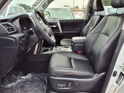 Used 2024 Toyota 4Runner TRD Sport image 12