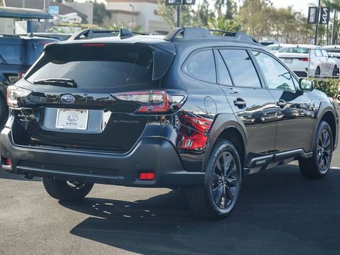 Certified 2025 Subaru Outback Onyx Edition image 5