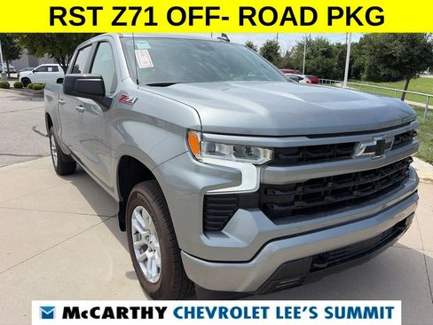 Used 2024 Chevrolet Silverado 1500 RST AWD/4WD image 2
