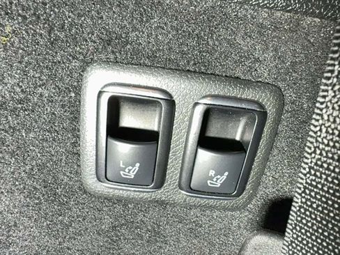 Used 2015 Mercedes-Benz GL 450 4MATIC image 76