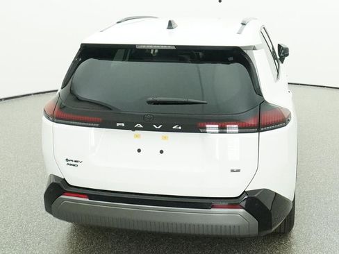 New 2026 Toyota RAV4 SE image 7