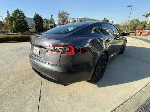 Used 2022 Tesla Model S AWD/4WD image 4