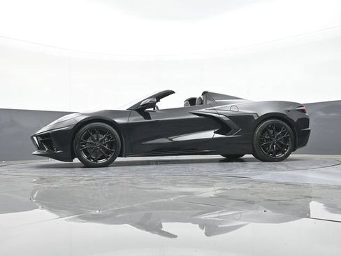 Used 2023 Chevrolet Corvette Stingray Premium Conv w/ Battery Protection Package RWD image 52