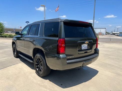 Used 2019 Chevrolet Tahoe LT w/ Luxury Package RWD image 3