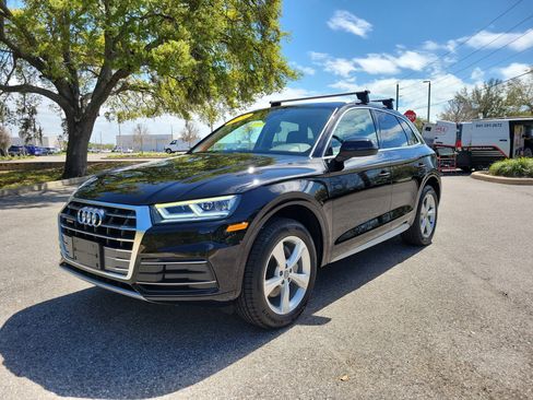 Used 2020 Audi Q5 Premium Plus w/ Premium Plus Package image 8