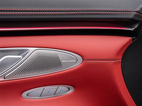 New 2026 Genesis GV70 2.5T Sport Prestige w/ G1 Accessory Package image 28