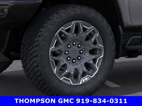 New 2025 GMC Hummer EV 3X image 9