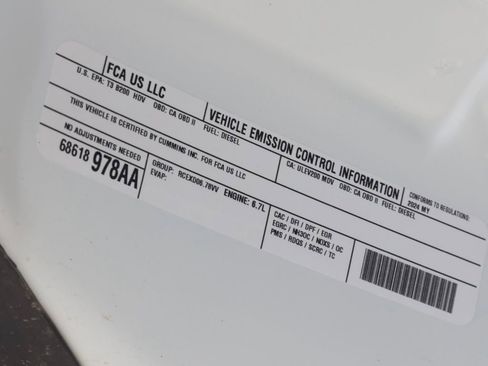 Used 2024 RAM 2500 Laramie image 30