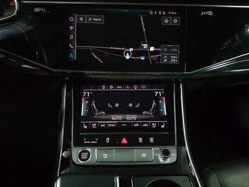 Used 2021 Audi Q7 3.0T Prestige image 29