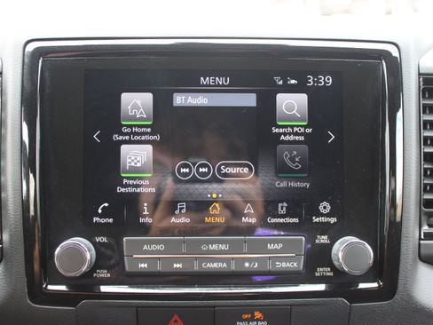 Certified 2022 Nissan Frontier PRO-4X w/ Technology Package AWD/4WD image 14