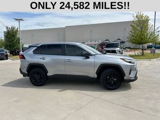Used 2024 Toyota RAV4 LE FWD video 2