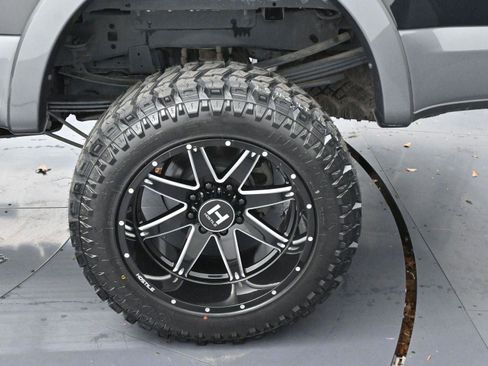 Used 2021 Ford F350 Lariat w/ Tremor Off-Road Package image 39