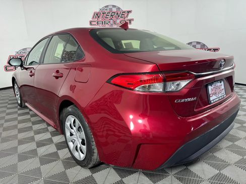 Used 2022 Toyota Corolla LE image 24