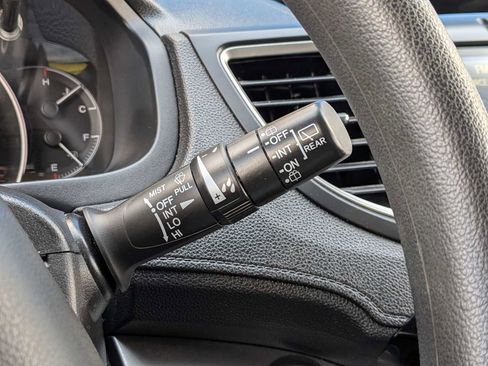 Used 2015 Honda CR-V EX image 26