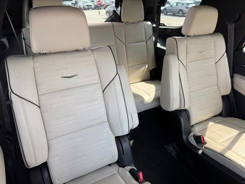 Used 2024 Cadillac Escalade Sport w/ Touring Package image 32