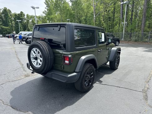 Used 2023 Jeep Wrangler Sport S AWD/4WD image 9