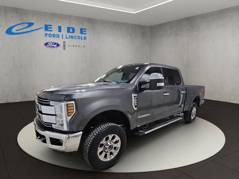 Used 2018 Ford F250 Lariat w/ Chrome Package AWD/4WD image 5