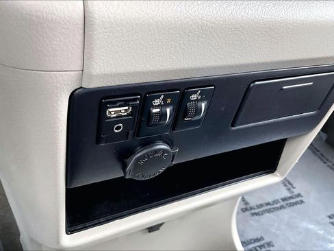 Certified 2017 Toyota Sienna XLE w/ XLE Navigation Package image 33