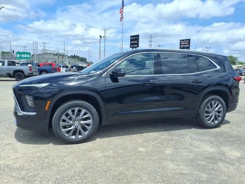 New 2026 Buick Enclave Preferred FWD image 4