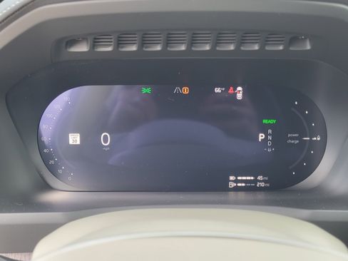 New 2026 Volvo XC90 T8 Ultra w/ Protection Package Premier AWD/4WD image 11