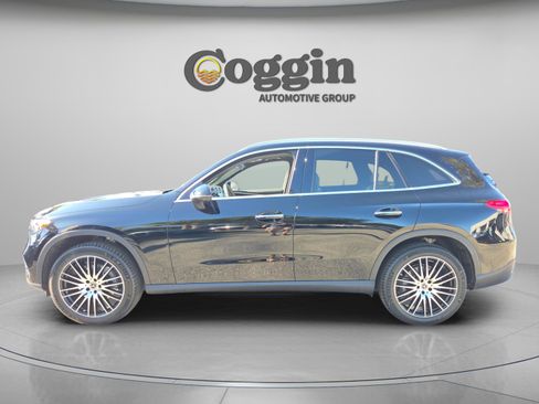New 2026 Mercedes-Benz GLC 300 4MATIC image 9