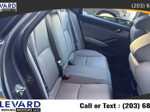 Used 2018 Honda Accord LX image 34