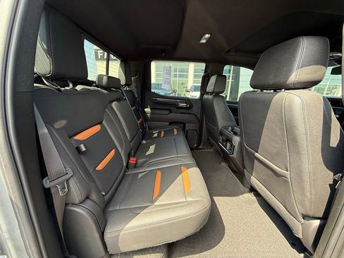 Used 2023 GMC Sierra 1500 AT4 w/ AT4 Premium Package AWD/4WD image 23