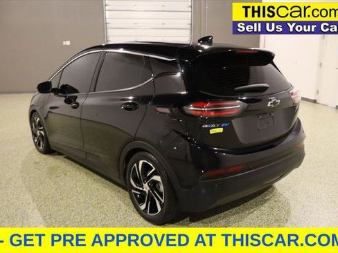 Used 2022 Chevrolet Bolt LT w/ Infotainment Package image 5