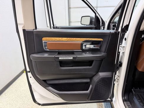 Used 2018 RAM 1500 Laramie Longhorn w/ Convenience Group image 35